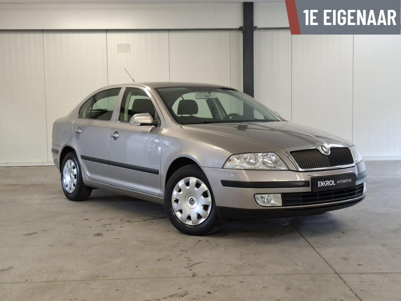 Skoda Octavia - 1.6 Ambiente Automaat (1e Eig./Trekhaak/NAP) - AutoWereld.nl