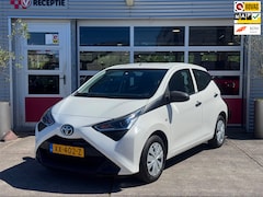 Toyota Aygo - 1.0 VVT-i x-fun 5-Drs / Airco / Led / Bluetooth / Elek-Pakket