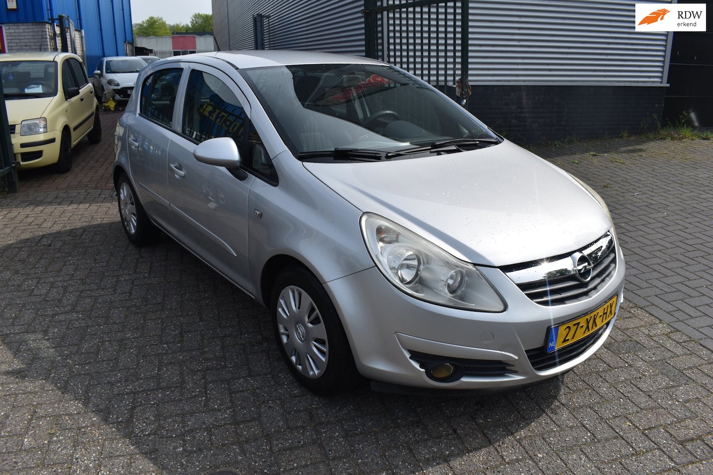 Opel Corsa - 1.4-16V Enjoy 1.4-16V Enjoy - AutoWereld.nl