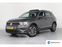 Volkswagen Tiguan - 1.4 TSI ACT Comfortline Business | Open Dak | Trekhaak wegklapbaar | Cruise Adaptive | Sto