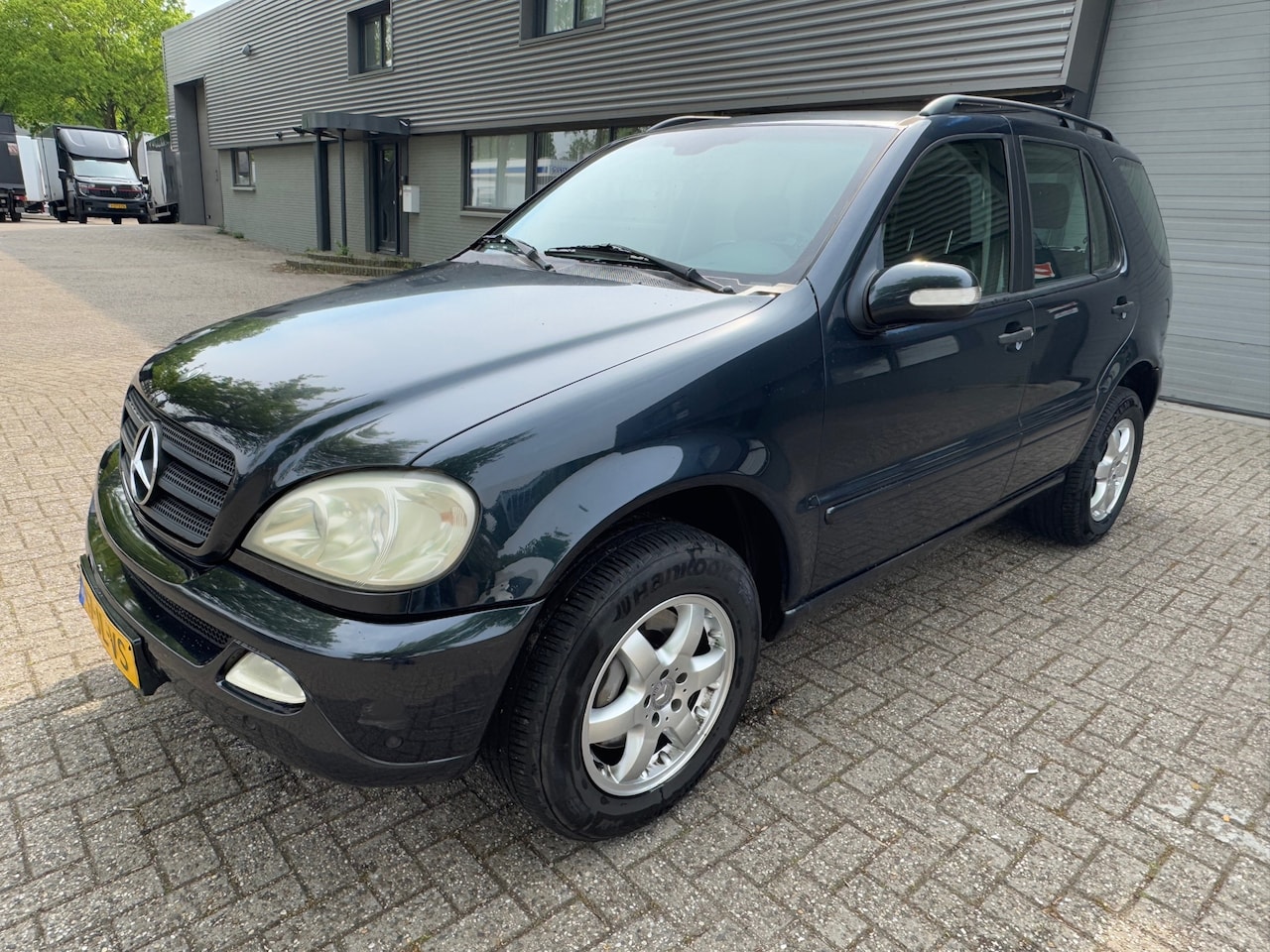 Mercedes-Benz M-klasse - 320 320 - AutoWereld.nl