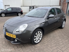 Alfa Romeo Giulietta - 1.4 T Exclusive automaat apk 06-'27