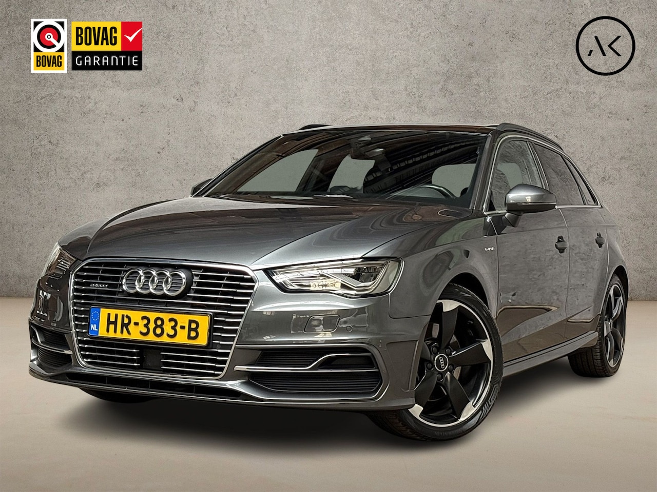 Audi A3 Sportback - 1.4 e-tron PHEV S-Line Sport 204Pk Automaat (SCHUIFDAK, KUIPSTOELEN, NAPPA LEDER, BANG&OLU - AutoWereld.nl