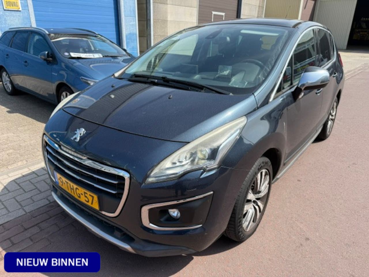 Peugeot 3008 - 1.6 THP Allure 2014 met 105.174km NAP 1e eigenaar met Boekjes Luxe auto met Navigatie, Hea - AutoWereld.nl