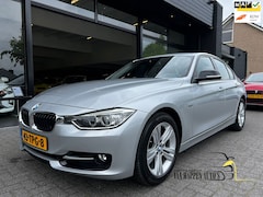 BMW 3-serie - 320i High Executive / Automaat / APK 4-2027