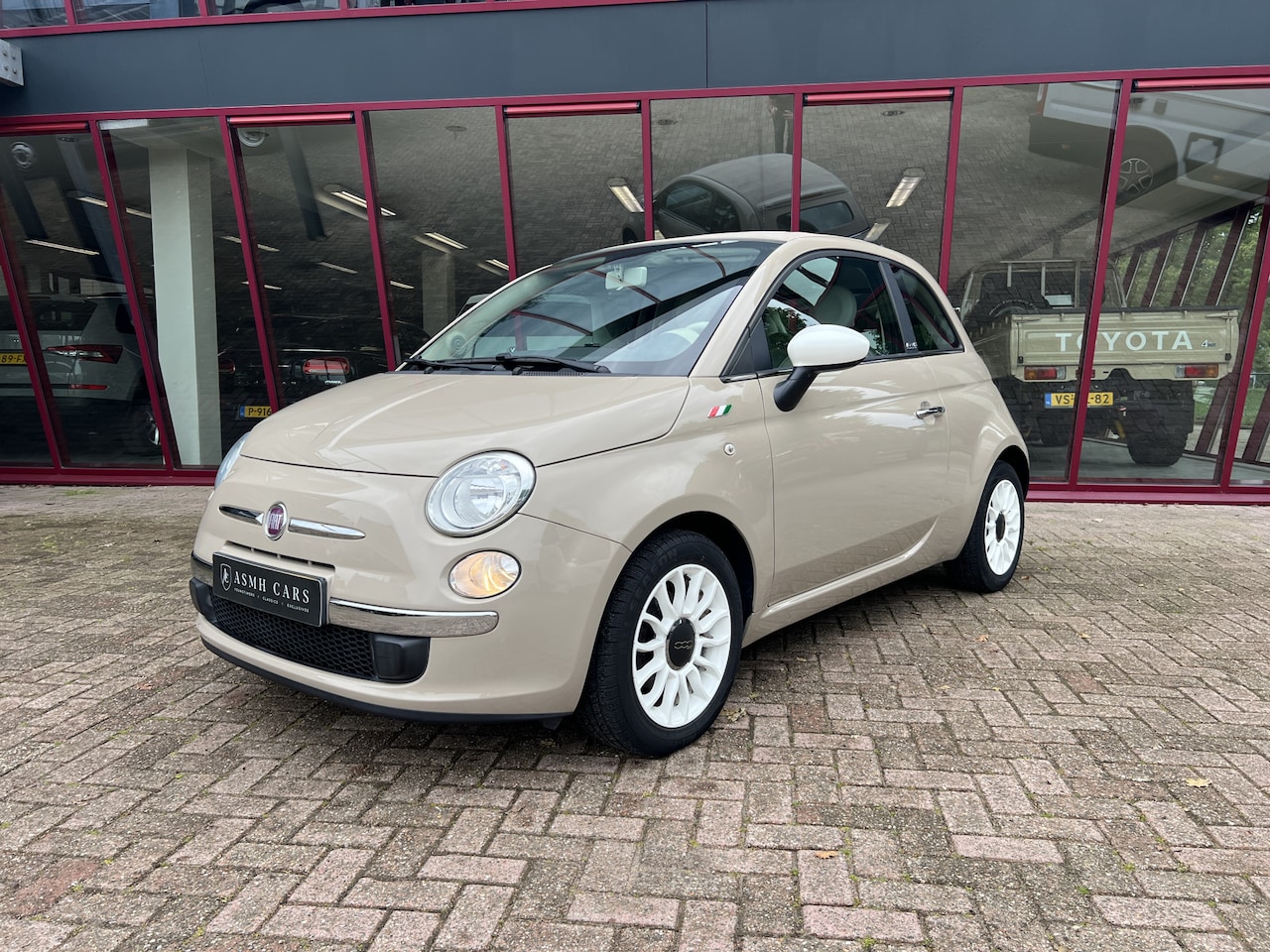 Fiat 500 C - 0.9 TwinAir Color Therapy | 1e eigenaar | Nieuwstaat | TomTom | Half leder | Airco | PDC | - AutoWereld.nl