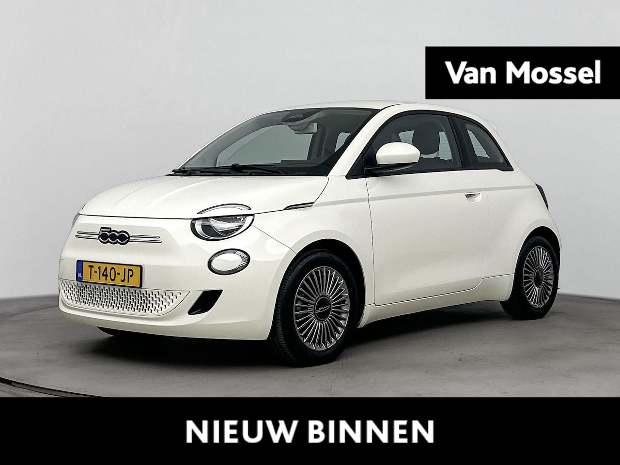 Fiat 500 - Icon 42 kWh | Cruise Control | Achteruitrijcamera | Keyless | Climate Control | Apple Carp - AutoWereld.nl