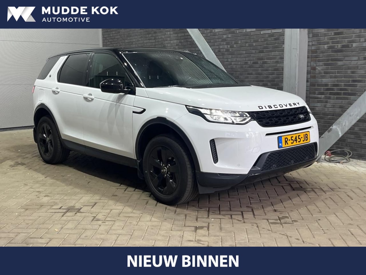 Land Rover Discovery Sport - P200 R-Dynamic | Trekhaak | Camera | Getint Glas | Apple Carplay - AutoWereld.nl