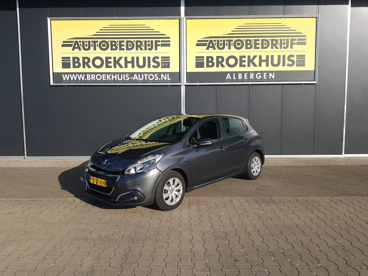 Peugeot 208 - 1.2 PureTech Blue Lion 1.2 PureTech Blue Lion - AutoWereld.nl