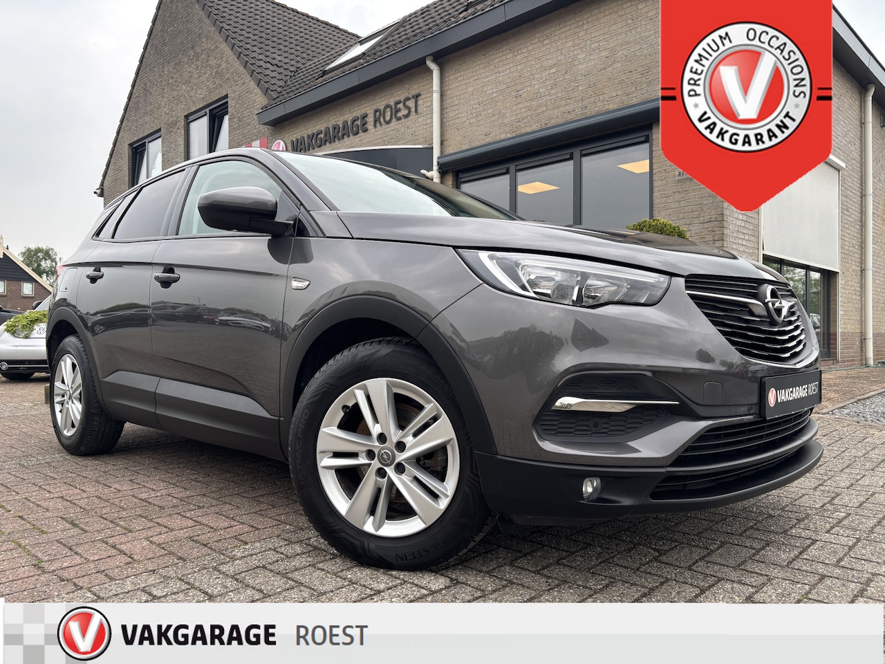 Opel Grandland X - 1.2 Turbo Online Edition Trekhaak / Carplay / All-Seasons - AutoWereld.nl