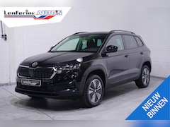 Skoda Karoq - 1.5 TSI ACT Business Edition Plus NAP Clima Winterpakket Navi Camera PDC v+a Voorruitverwa