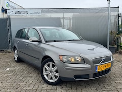 Volvo V50 - 2.4 AUT - Airco - Cruise - APK 02-27