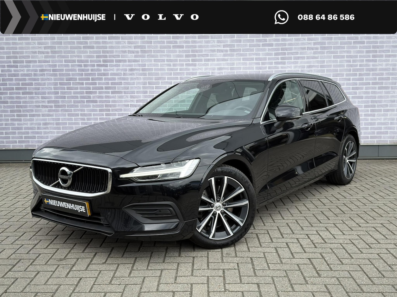 Volvo V60 - 2.0 B3 Momentum Business | Adaptieve Cruise Control | Parkeercamera | Harman Kardon Audio - AutoWereld.nl