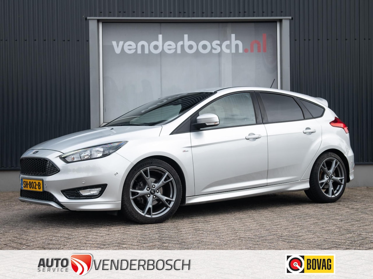 Ford Focus - 1.0 ST-Line 125pk | Apple CarPlay | Camera | Clima | Cruise Control | Voorruitverwarming - AutoWereld.nl