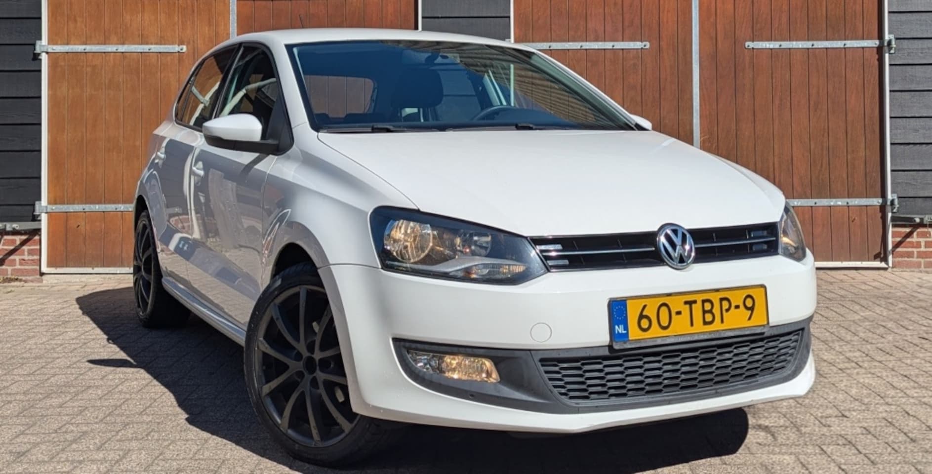 Volkswagen Polo - 1.2 TSI Comfortline | Airco | Automaat | Bluetooth | Cruise cont - AutoWereld.nl