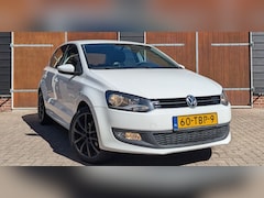 Volkswagen Polo - 1.2 TSI Comfortline | Airco | Automaat | Bluetooth | Cruise cont