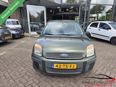 Ford Fusion - 1.4 Champion – 2007 – €1.750