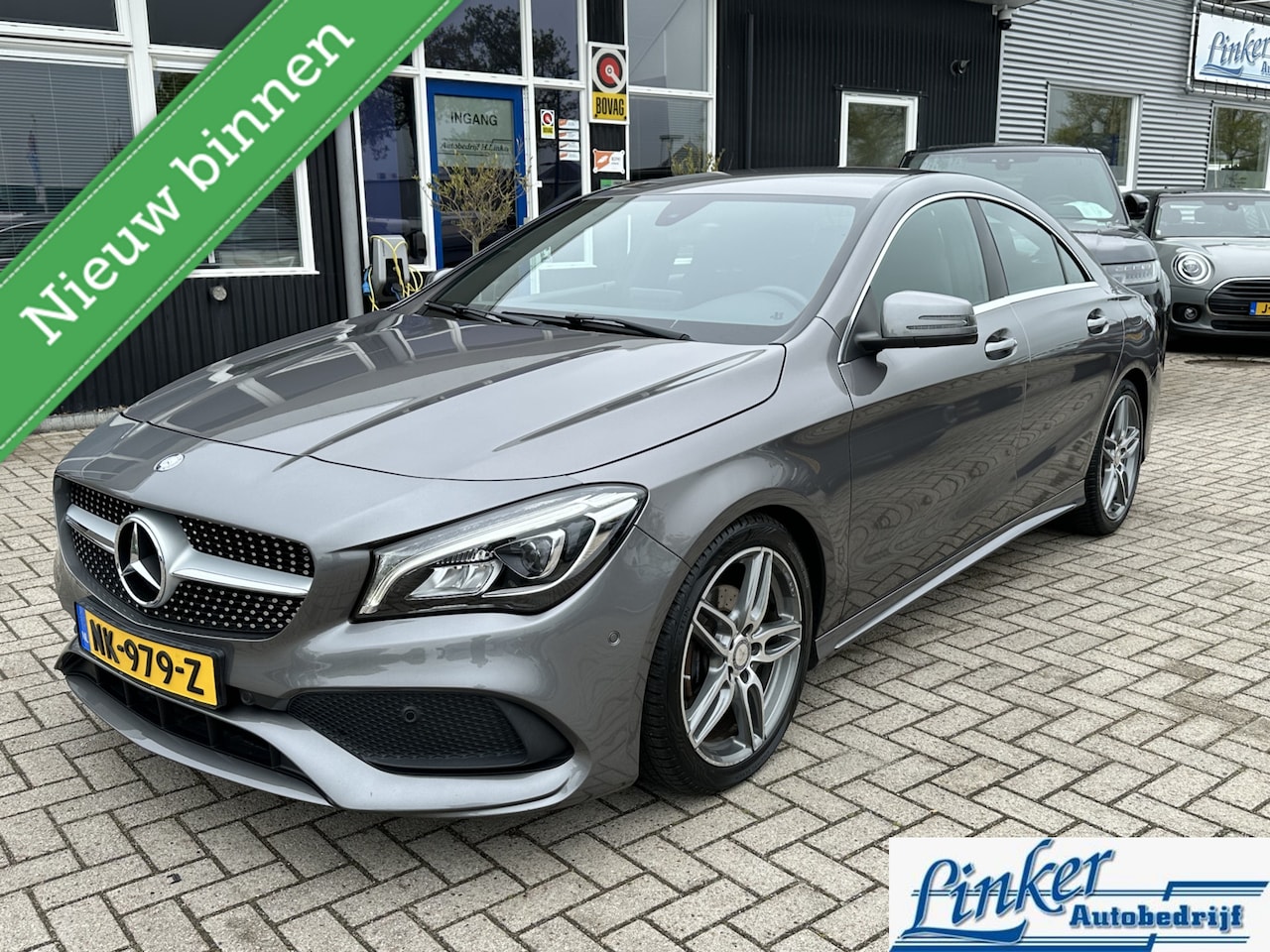 Mercedes-Benz CLA-Klasse - 180 Ambition - NL-AUTO AMG STYLING AUTOMAAT LM VELGEN 18'' - AutoWereld.nl