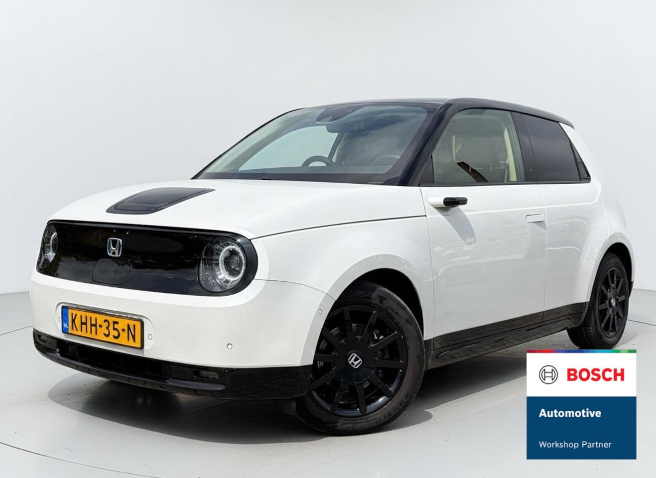 Honda e - Advance 16" CARPLAY - PANO - STOELVERWARMING - 360 CAMERA - DIGITALE SPIEGELS - AutoWereld.nl