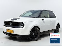 Honda e - e Advance 16" CARPLAY - PANO - STOELVERWARMING - 360 CAMERA - DIGITALE SPIEGELS