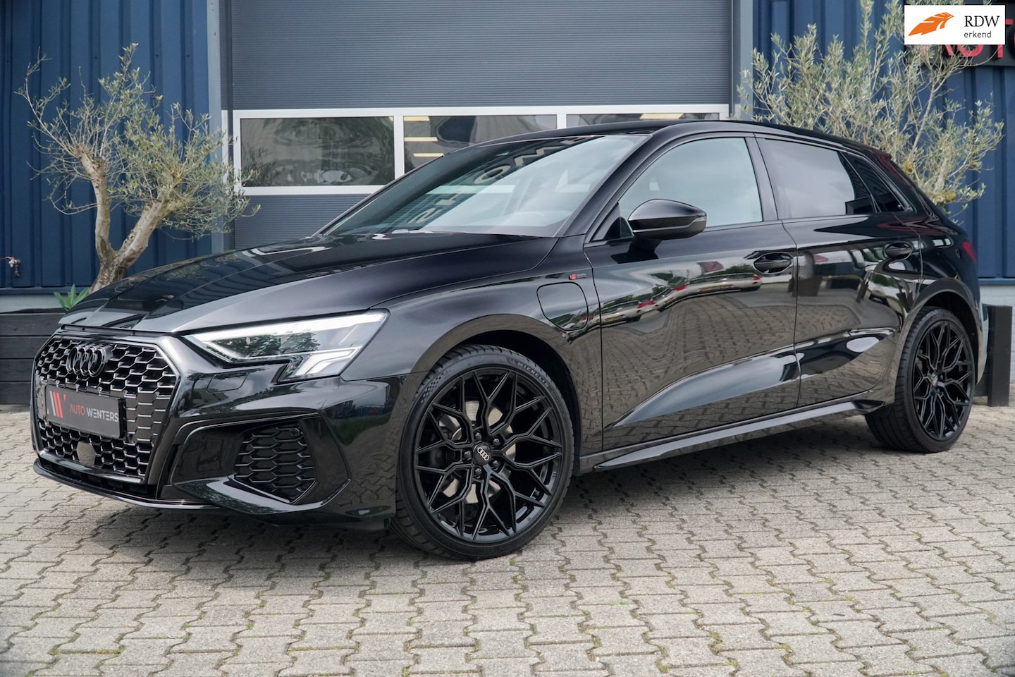 Audi A3 Sportback - 40 TFSI e S line 204PK PHEV - AutoWereld.nl