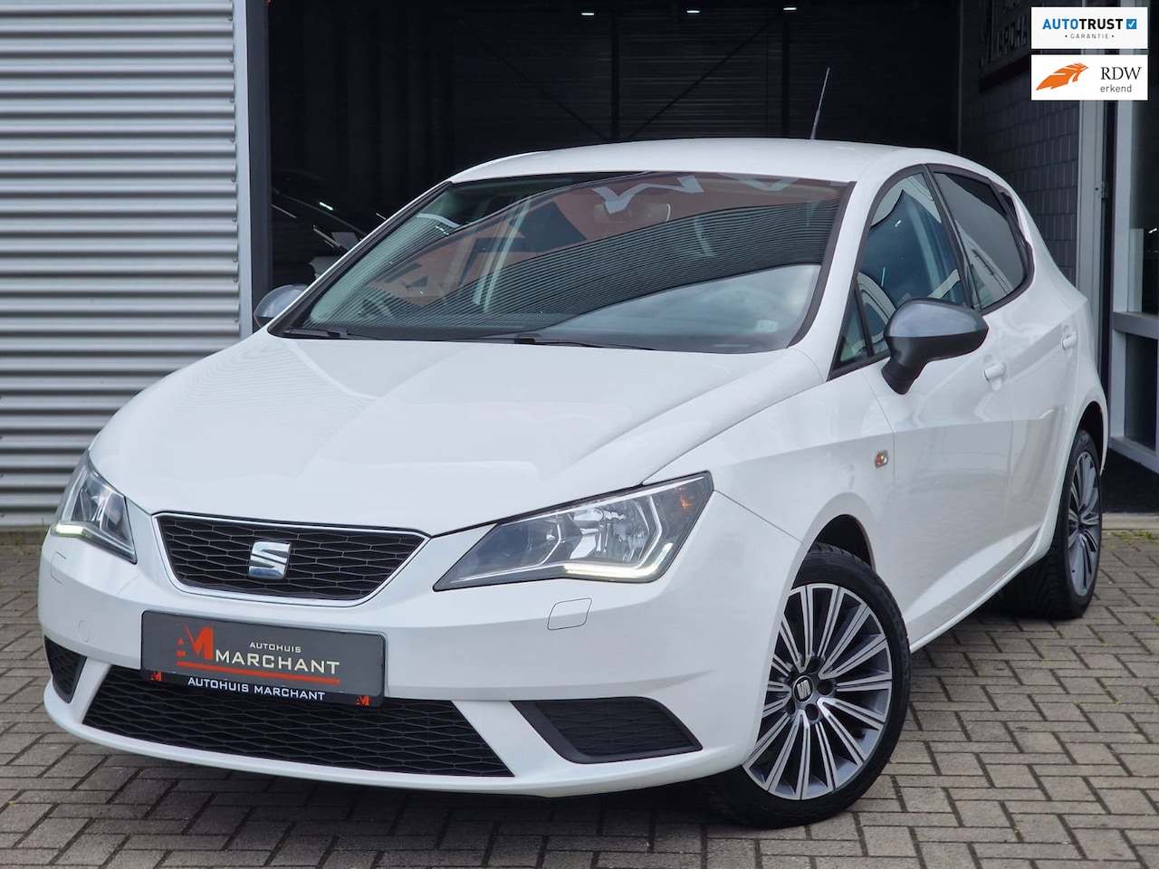 SEAT Ibiza - 1.2 TSI FR Connect 1E EIG! STOELVERW|LM. VELGEN|PDC|LEER|CLIMATE - AutoWereld.nl