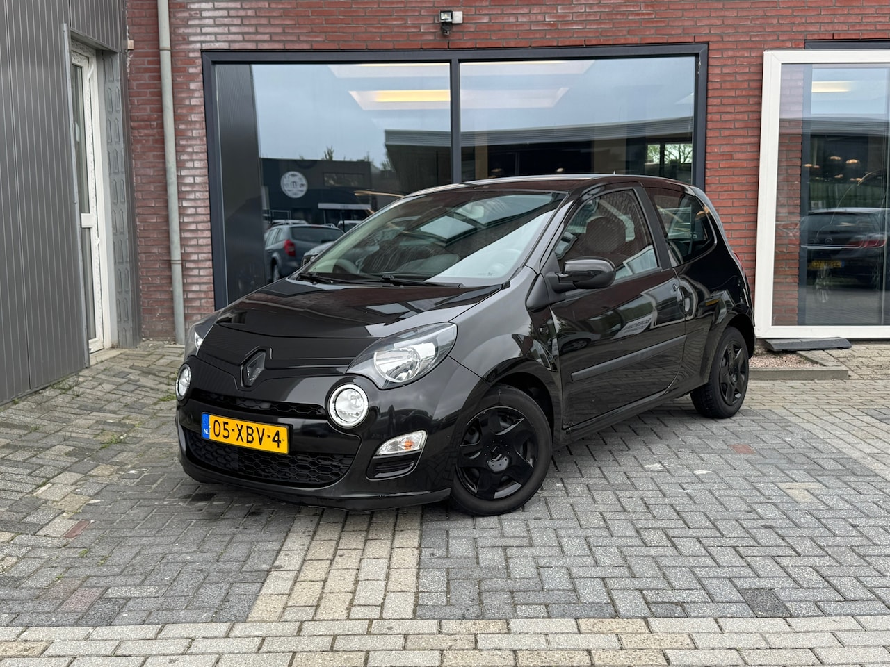 Renault Twingo - 1.2 16V Dynamique | NWE APK | Cruise | Clima | - AutoWereld.nl