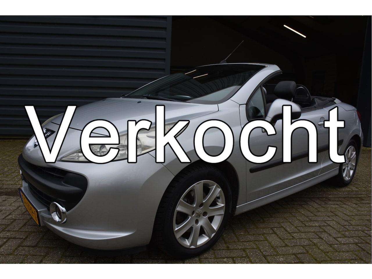 Peugeot 207 CC - 1.6 VTi Cabrio Airco Leer - AutoWereld.nl