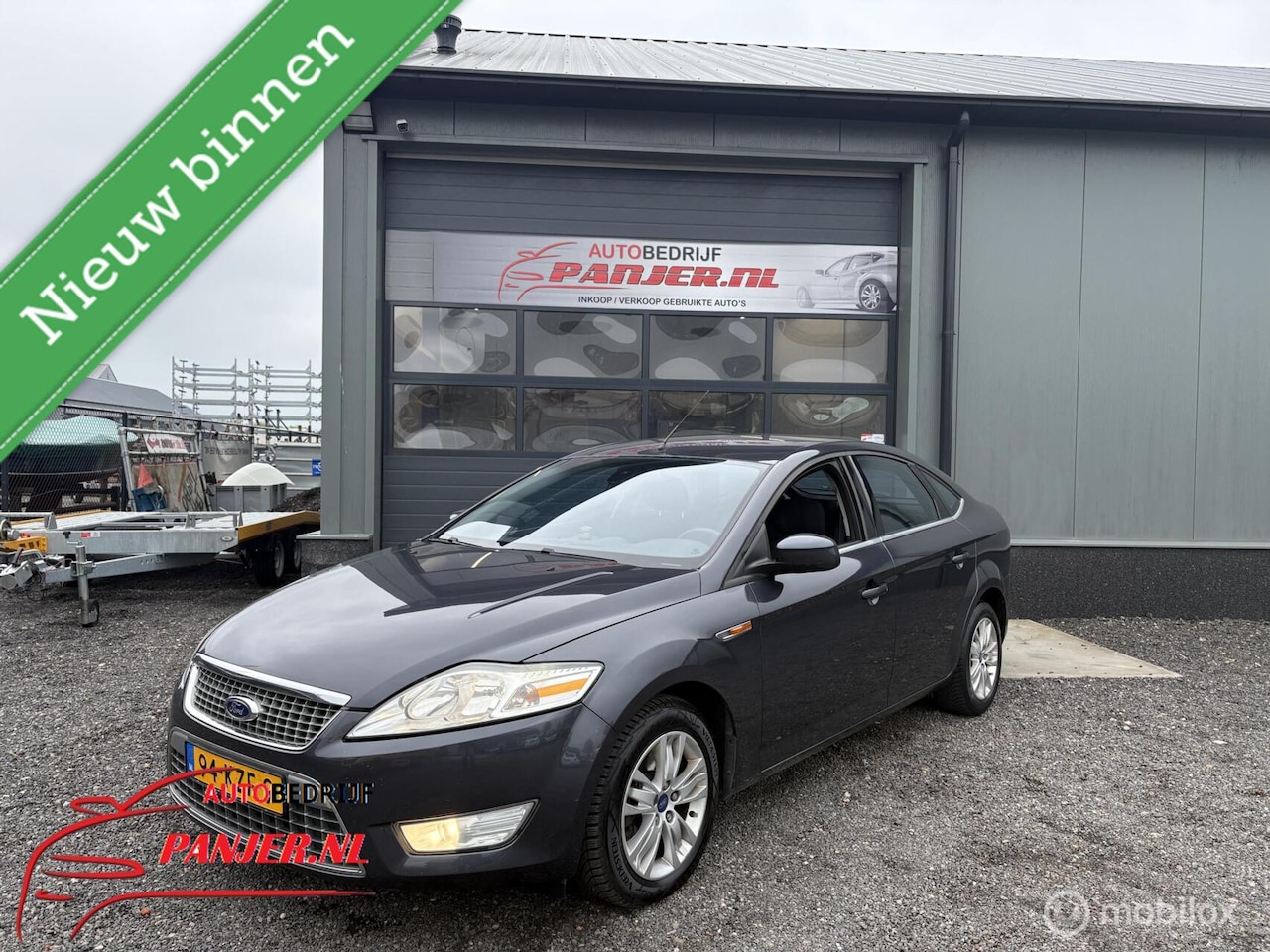 Ford Mondeo - 2.0-16V Titanium "COMPLEET+NETJES+RUIMTE" - AutoWereld.nl