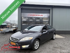 Ford Mondeo - 2.0-16V Titanium "COMPLEET+NETJES+RUIMTE"