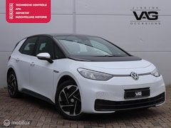 Volkswagen ID.3 - Pro 58 kWh Alcantara LED CarPlay PDC Stoelverwarming SOH 91%