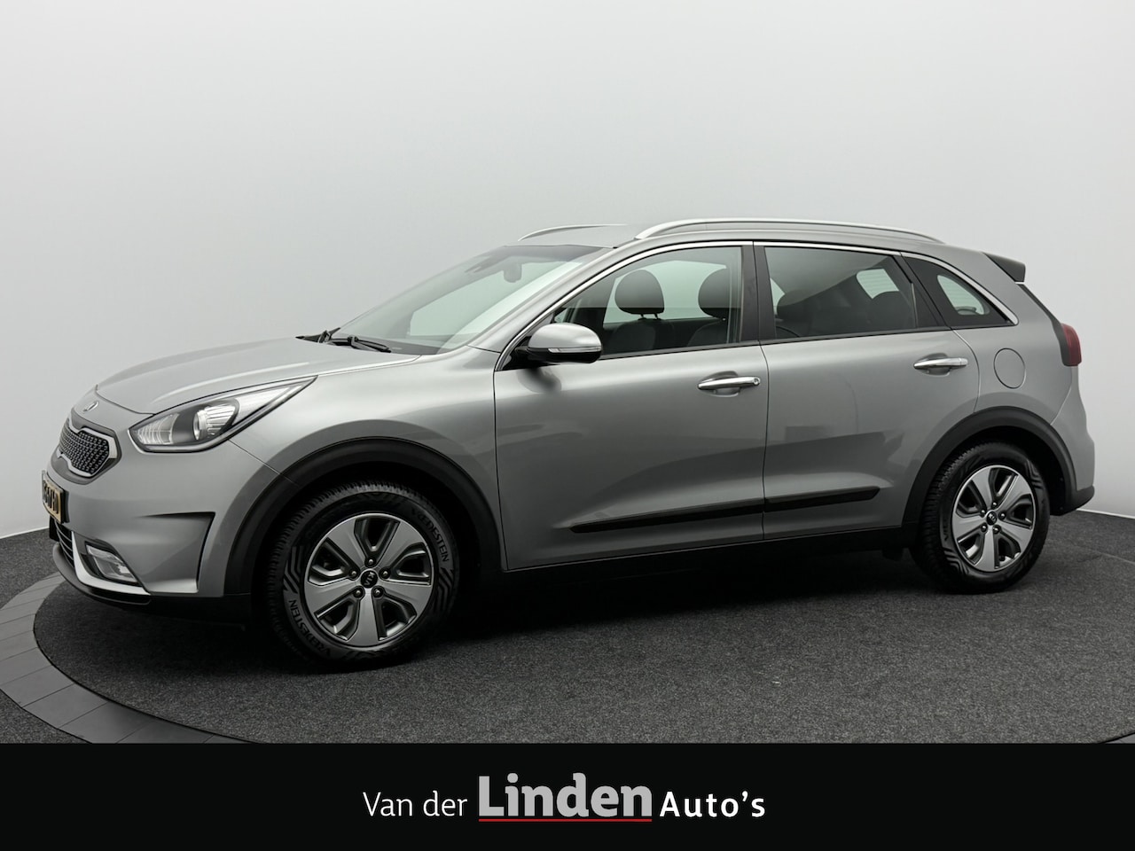 Kia Niro - 1.6 GDi Hybrid DynamicLine | Trekhaak | Camera | Navigatie | Carplay&Android - AutoWereld.nl