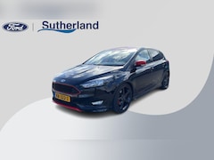 Ford Focus - 1.5 Black Edition 150pk | Navigatie | Cruisecontrole |