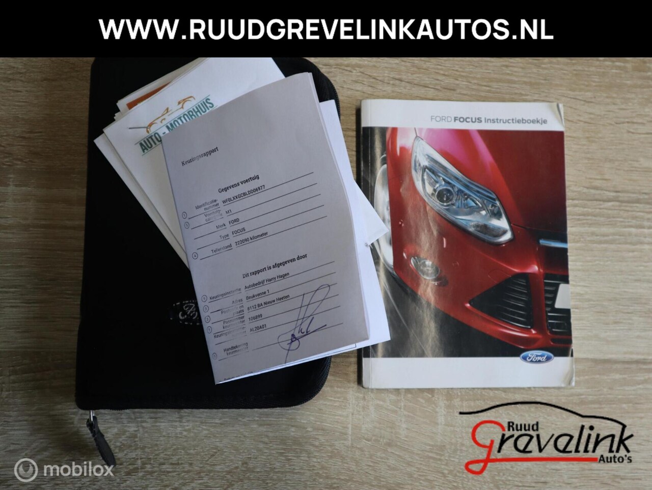 Ford Focus Wagon - 1.0 EcoBoost Navigatie Airco Trekhaak Parkeersensoren - AutoWereld.nl