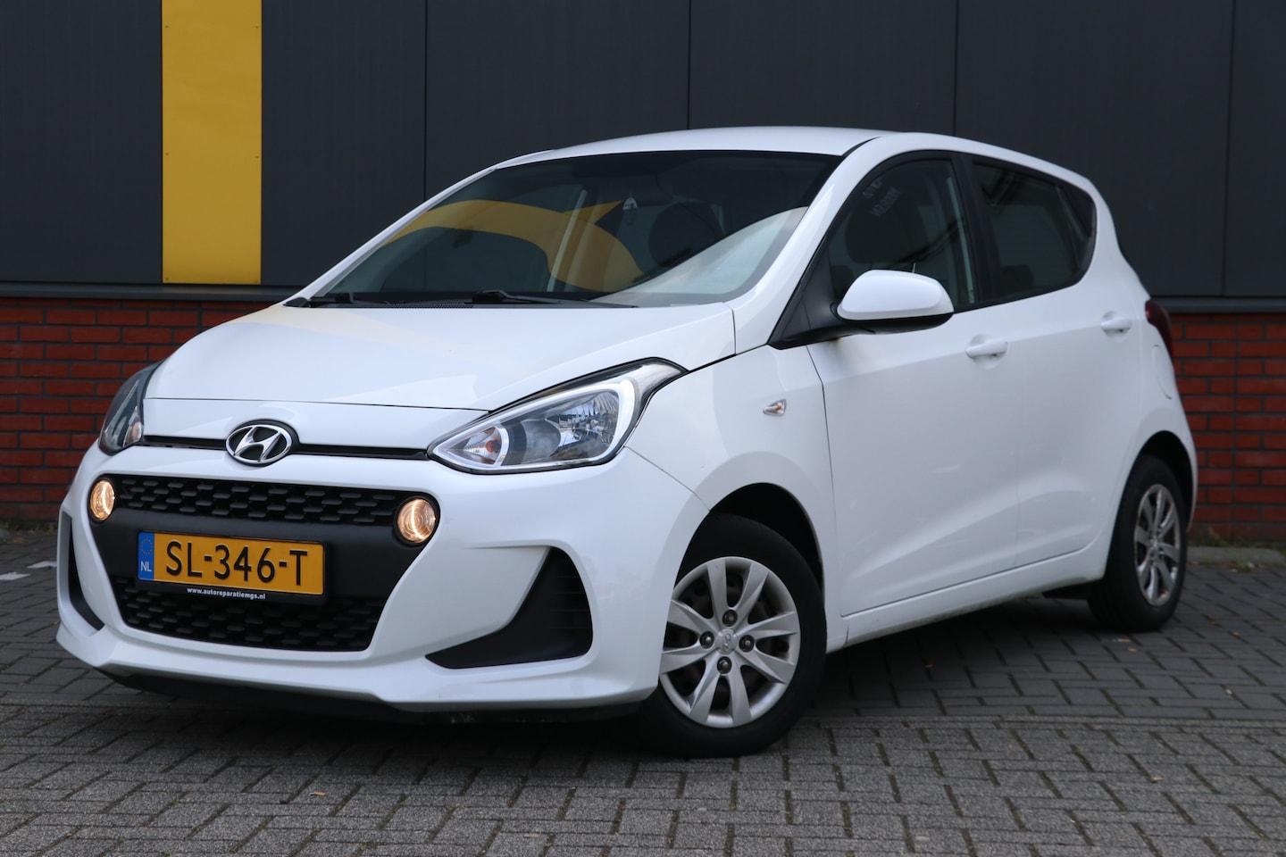 Hyundai i10 - 1.0i Comfort apple carplay | airco | - AutoWereld.nl