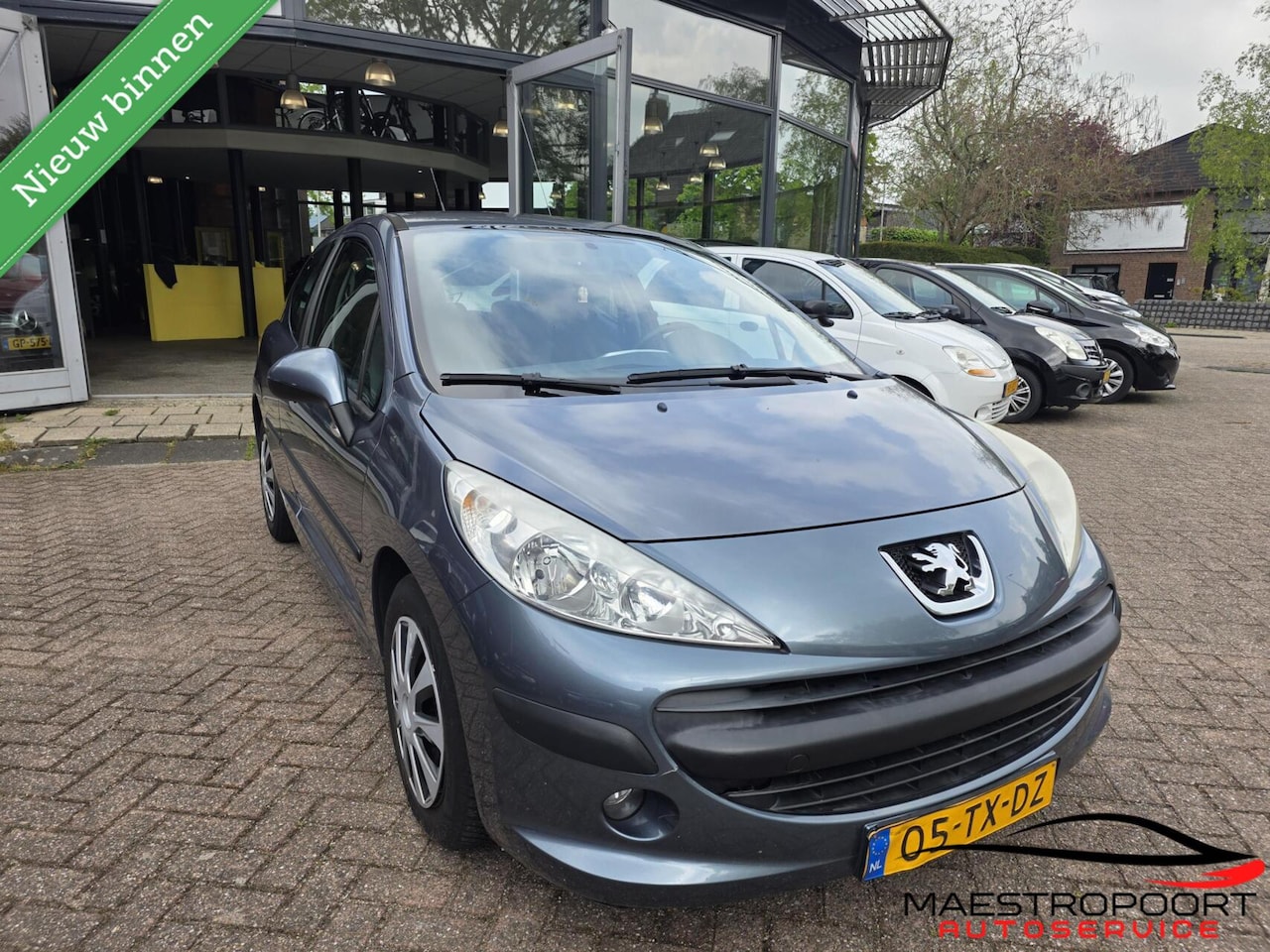 Peugeot 207 - 1.4 – 2007 – €1.350 - AutoWereld.nl