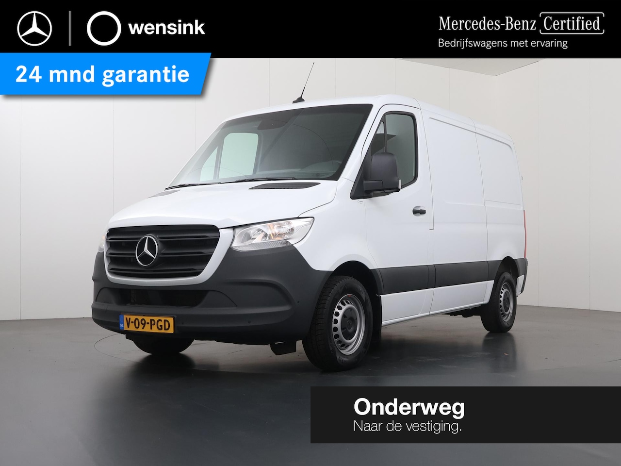 Mercedes-Benz Sprinter - 215 CDI | Aut. | L1 H1 | FWD | Parkeercamera | 3-zits | Airco | Certified - AutoWereld.nl