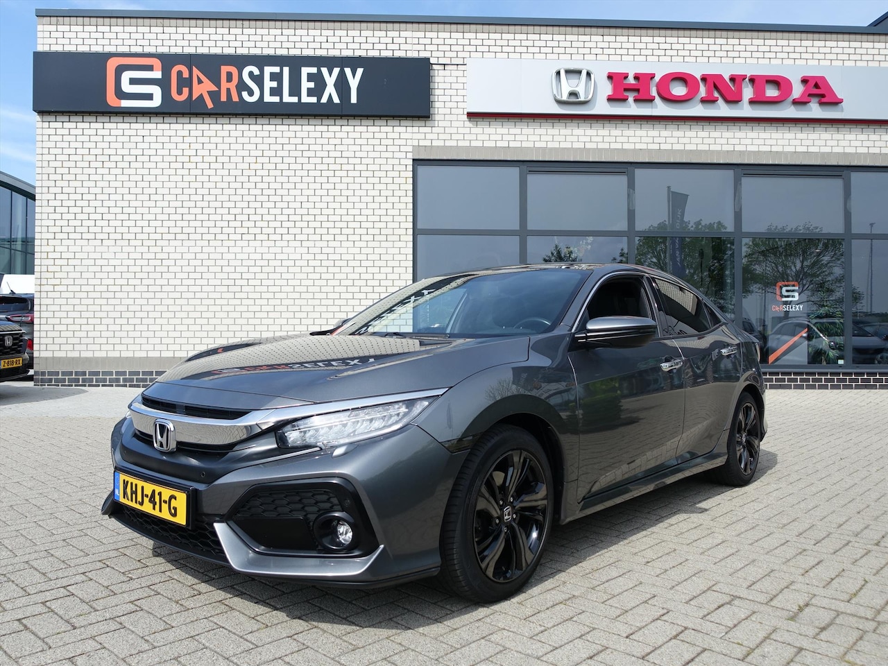 Honda Civic - 1.5 i-VTEC 182pk CVT Prestige 63341 km Nieuwstaat - AutoWereld.nl