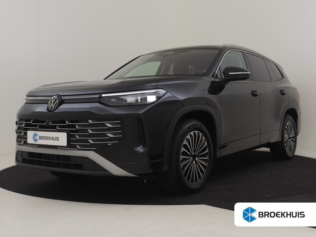 Volkswagen Tayron - 1.5 eHybrid Elegance 272Pk DSG/AUTO | Trekhaak inklapbaar | Rondomzicht camera | Cruise co - AutoWereld.nl