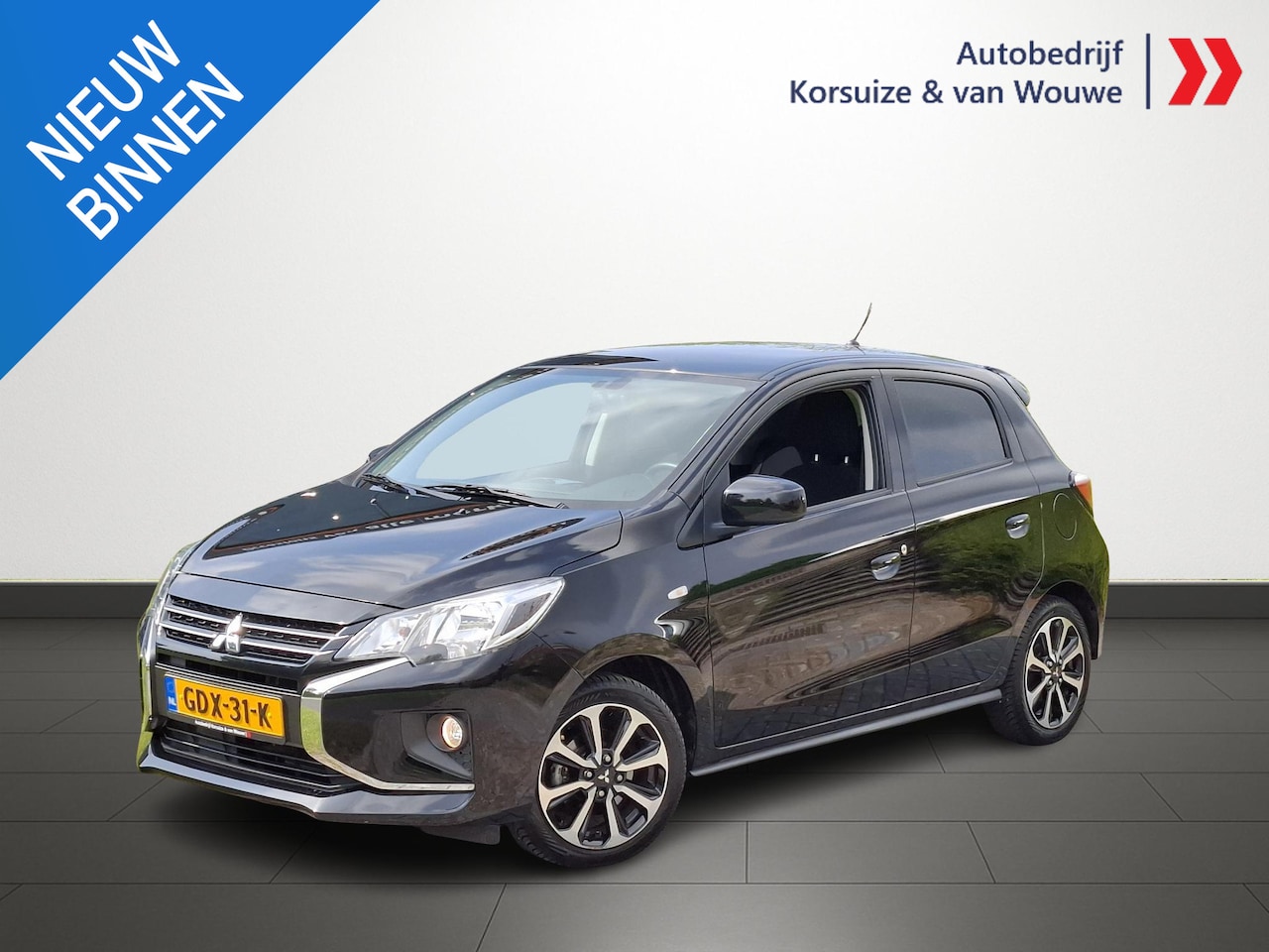 Mitsubishi Space Star - 1.2 Dynamic | 15" velgen | All-season | Carplay & Android auto | Camera - AutoWereld.nl