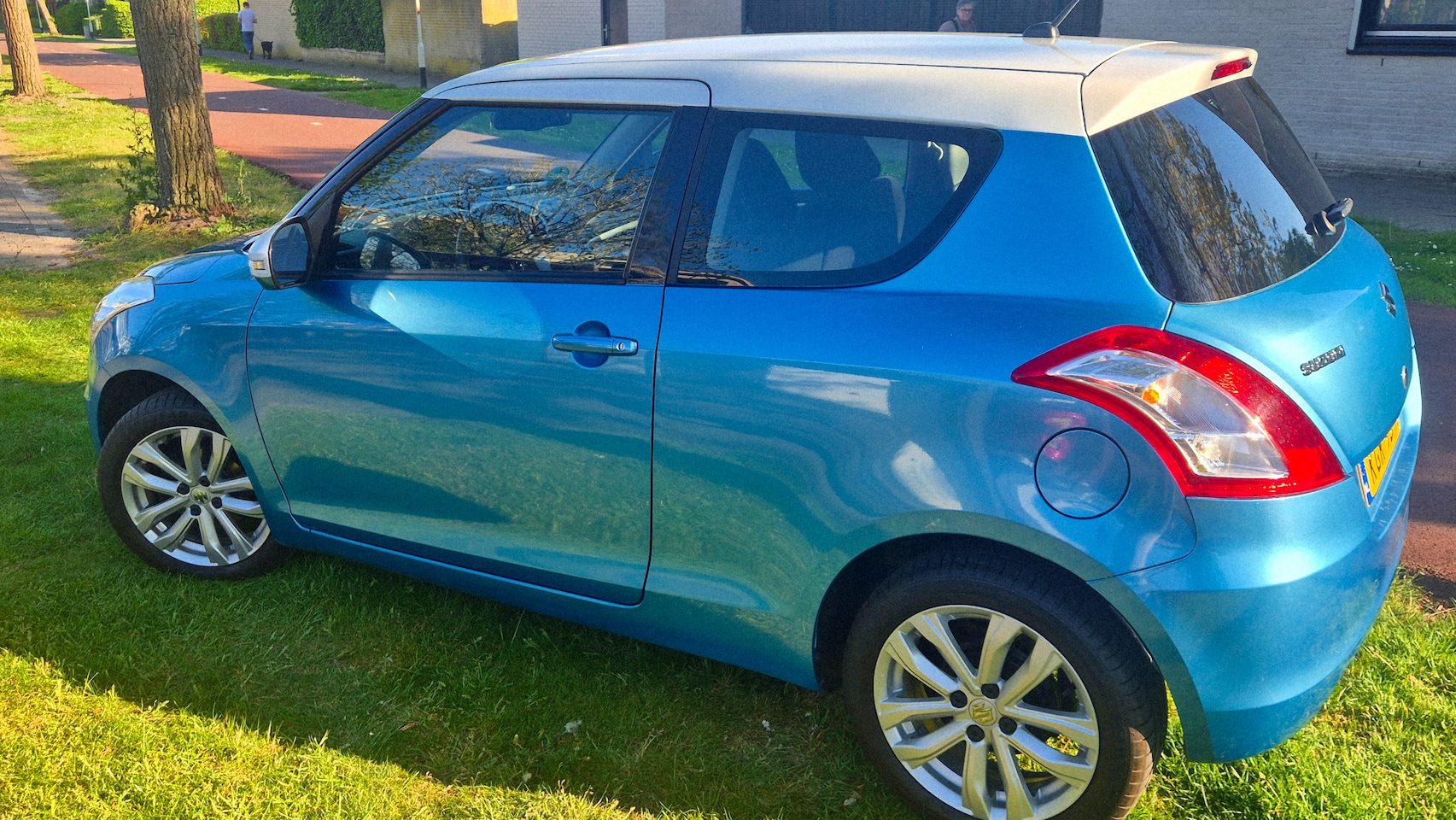 Suzuki Swift - 1.2 Comfort EASSS - AutoWereld.nl