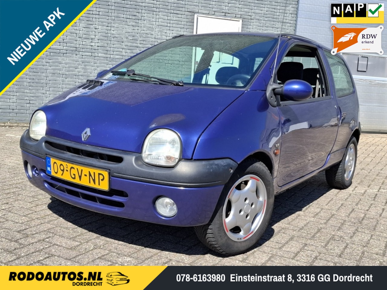 Renault Twingo - 1.2-16V Privilège Stuurbekr. APK 2027 ✅ - AutoWereld.nl