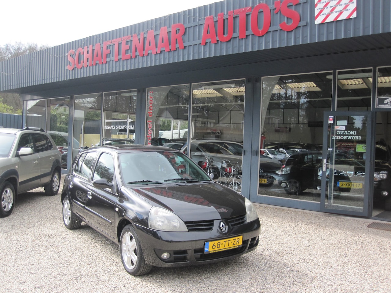 Renault Clio - 1.2-16V Campus 5 DRS km 72633 met nap apk 24-04-2027 - AutoWereld.nl