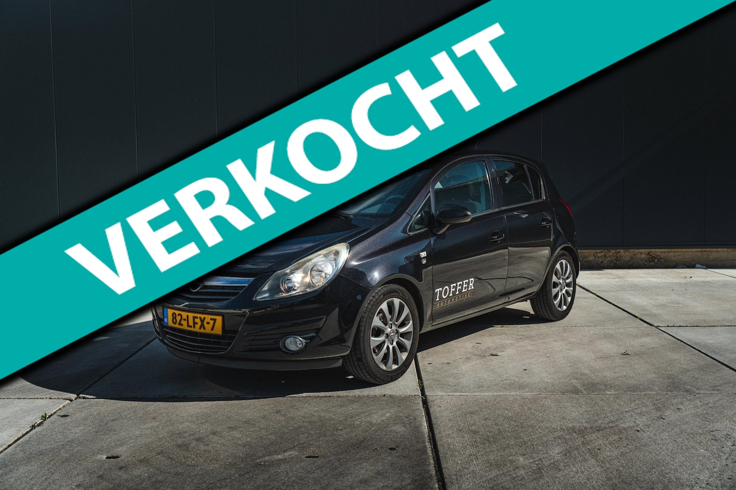 Opel Corsa - 1.4-16V '111' Edition 4SEASON|AIRCO|CRUISE - AutoWereld.nl