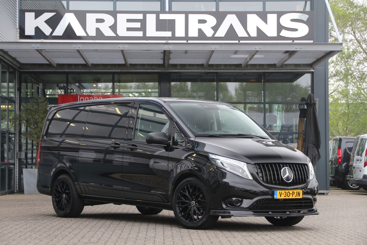 Mercedes-Benz Vito - 190PK CDI | Aut. | KAR-edition | Standkachel | Cruise | Clima.. - AutoWereld.nl