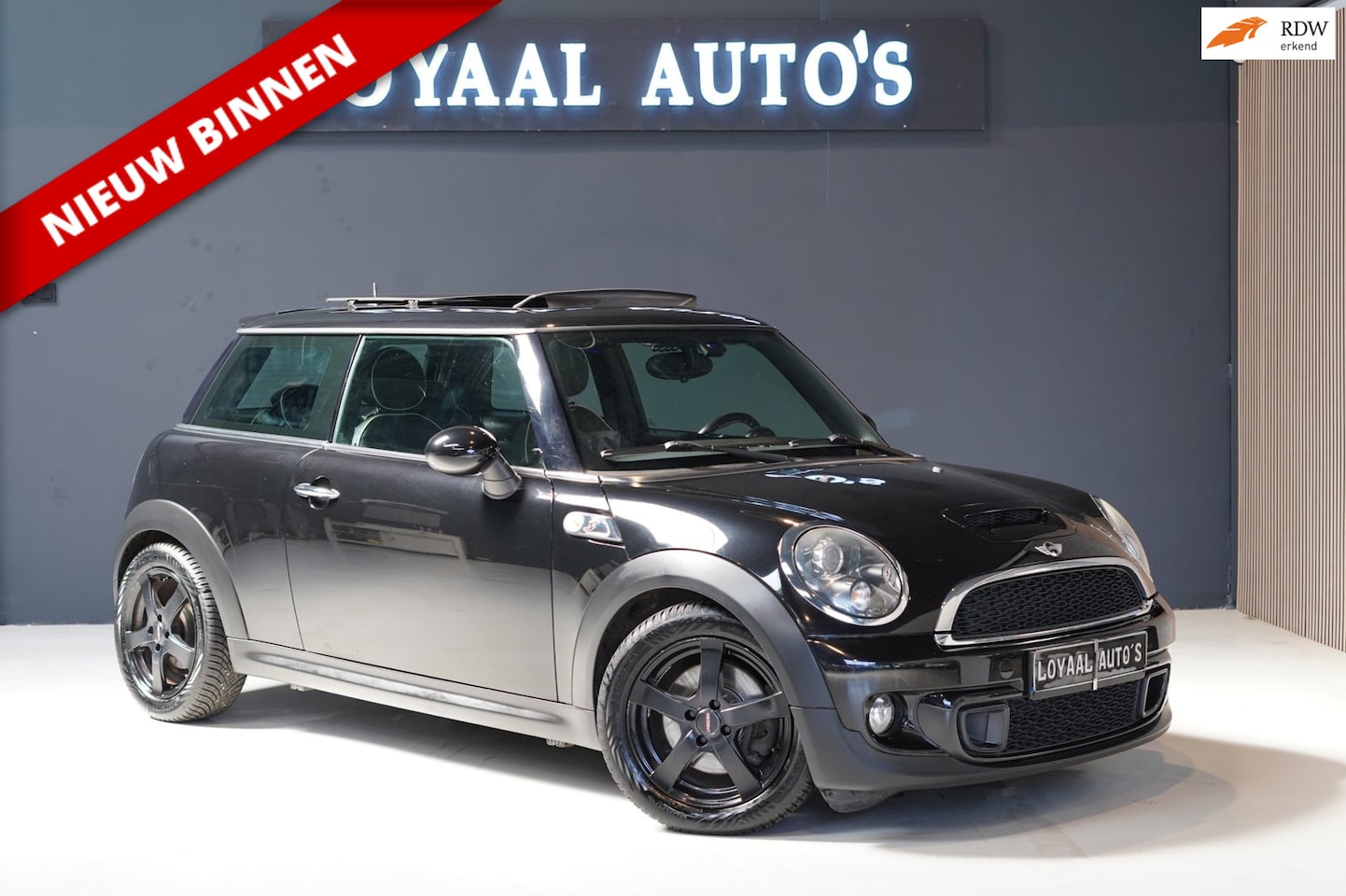 MINI Cooper S - Mini 1.6 Chili | AUT | PANO | CRUISE | STOELVERW. | AIRCO | APK. - AutoWereld.nl