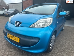 Peugeot 107 - 1.0-12V XR CENTRAAL-ELEC RAMEN