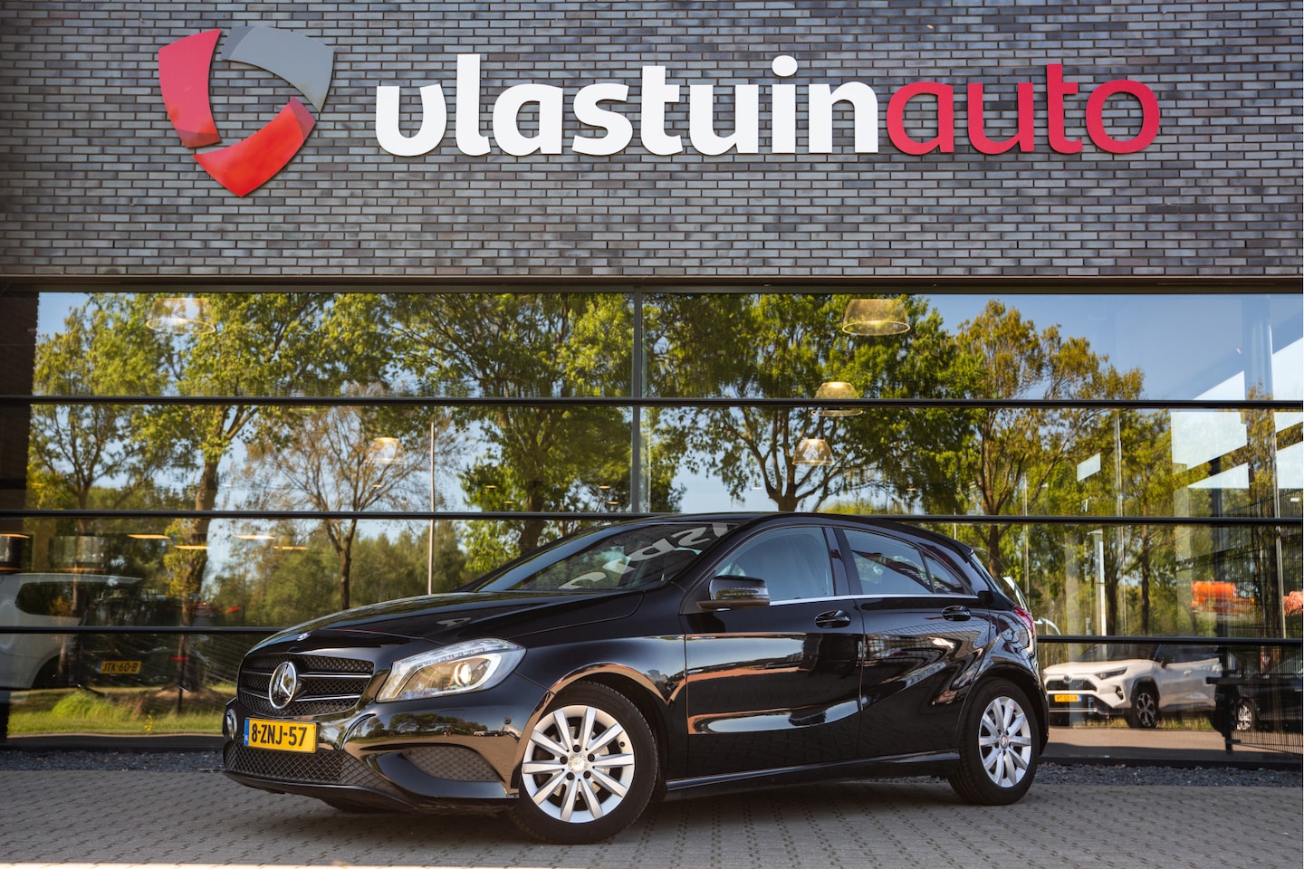 Mercedes-Benz A-klasse - 180 Ambition 180 Ambition , Led, Cruise control, Navigatie, - AutoWereld.nl