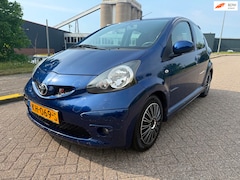 Toyota Aygo - 1.0-12V
