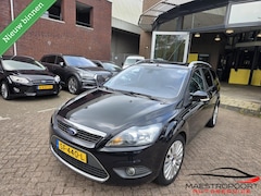 Ford Focus Wagon - 1.6-16V Trend
